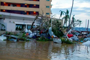 Organizan marcha de Acapulco a Ciudad de México para exigir apoyo urgente para damnificados