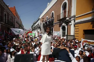 Viejos cánones del PRI marcaron registro de Alcalá este domingo