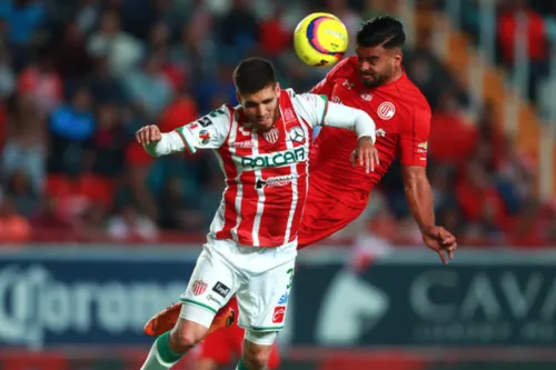 Motivación extra enfrentar al Cruz Azul, asegura defensor necaxista