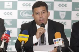 Escándalo del ISN busca generar inestabilidad en elecciones: CCE