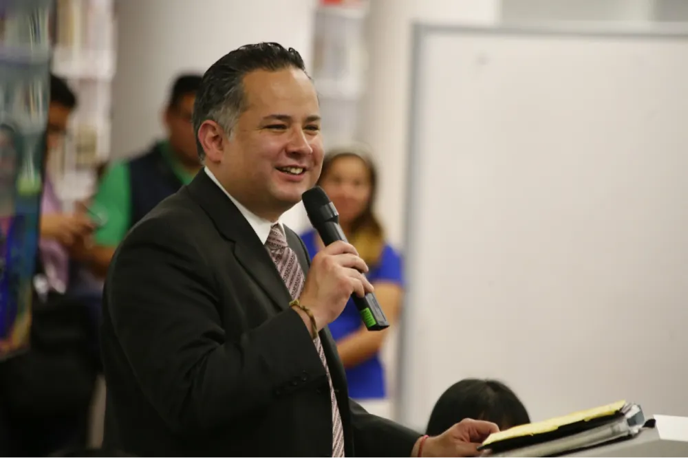 Santiago Nieto