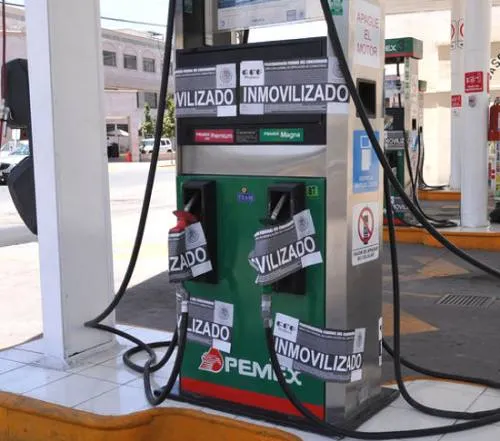 Hasta ahora hay 12 gasolineras clausuradas; 7 más, en la mira por comprar combustible robado
