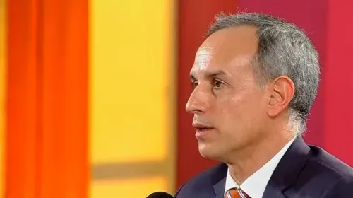 “Estaré pendiente de lo que instruya la SFP”, responde López-Gatell a denuncia de MC