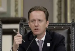 Luis Banck considera respetar al peatón y al ciclista