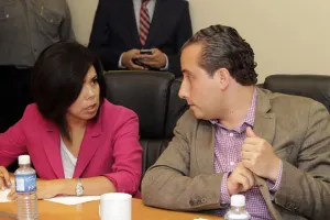Ante postura del PRI, Congreso trabajará con mayorías: Riestra