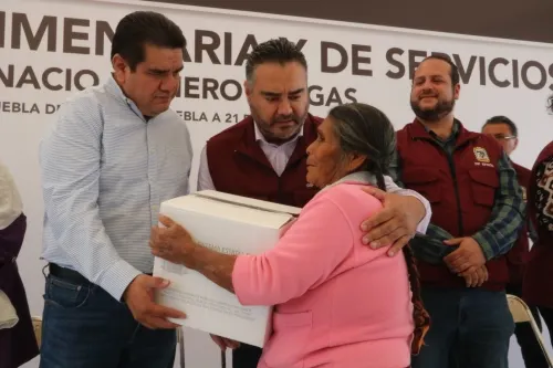 Realiza SEDIF jornadas alimentarias y de servicios en la zona metropolitana de Puebla