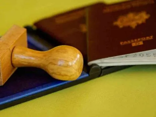 Por “seguridad”, EU suspende temporalmente visados en Turquía