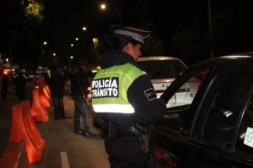 Efectúan fuerzas municipales de puebla operativo alcoholímetro