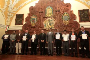 BUAP firma convenios de colaboración con 20 municipios de Puebla