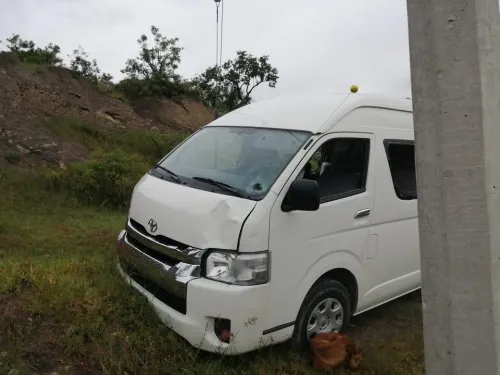 En riña golpean y matan atropellando a joven al sur de la capital poblana