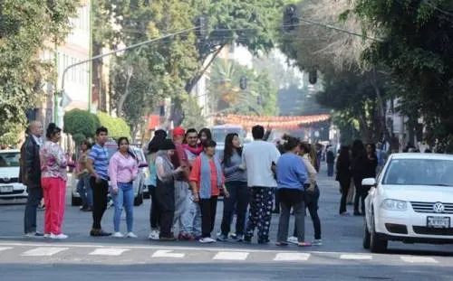 Sismo de 5 grados sorprende a capitalinos en Navidad