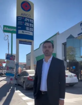 Álvarez Máynez promete bajar precio de la gasolina