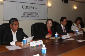 Pide PT elevar rango de Comisión de la Familia y no sea de chocolate