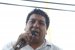 Siguen intentos de Leonardo Báez para ser restituido en La Resurrección