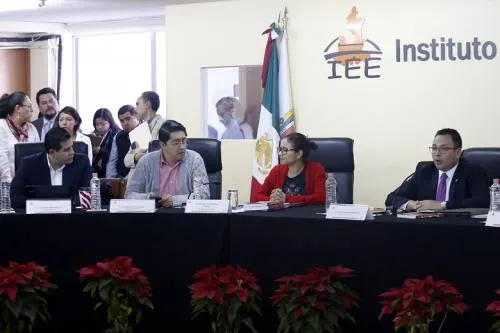 Representantes electorales se oponen a propuesta IEE en materia de equidad de género