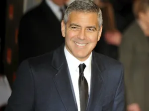 George Clooney afirma que le encantan sus arrugas