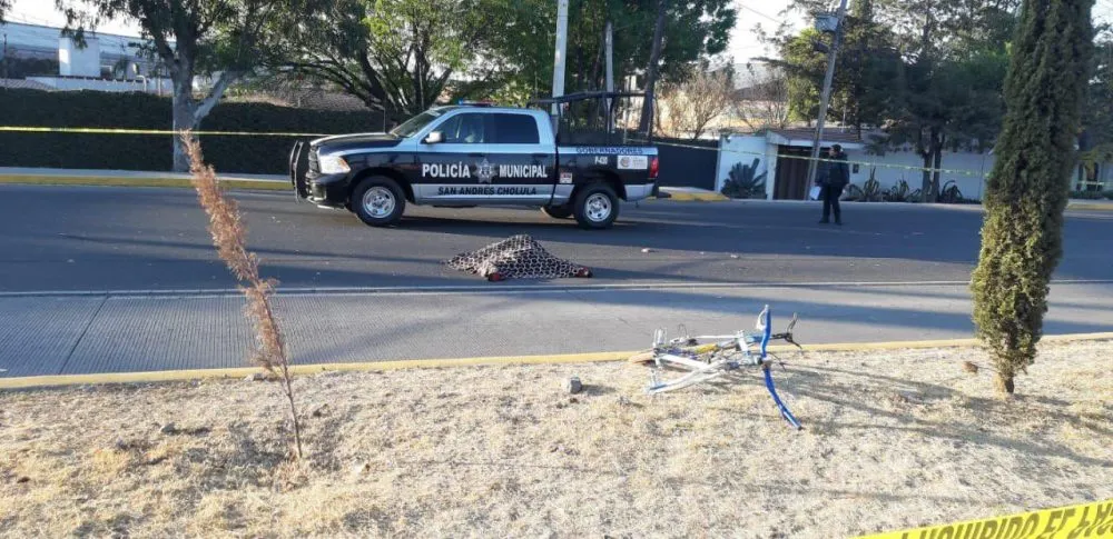 Muere ciclista atropellado en Tlaxcalancingo