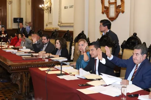 Avalan formato de primer informe de labores de Claudia Rivera este 14 de octubre