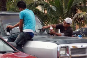 En Puebla trabajan 105 mil menores de edad