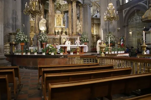 Arquidiócesis se prepara para la reapertura de los templos