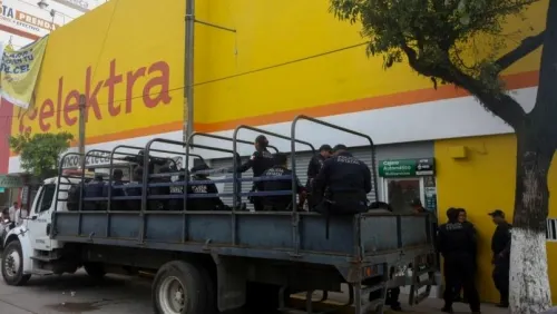 Elektra no cerrará tiendas; asegura cumplir con disposiciones de salud