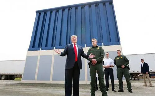 Trump autoriza construir 256 kilómetros de nuevo muro en Texas