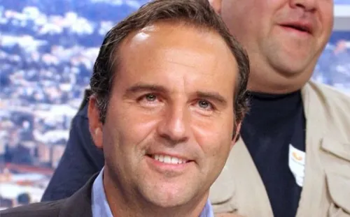 El conductor Esteban Arce da positivo al coronavirus