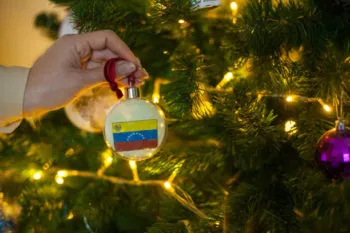 Comienza la Navidad en Venezuela en medio de crisis económica y tensiones con EE.UU