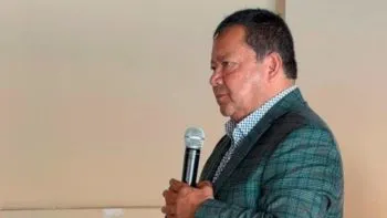 Oscuro financiamiento de la onerosa campaña del líder del SNTSA en Tehuacán