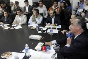 Legisladores aprueban formato ?light? para comparecencias