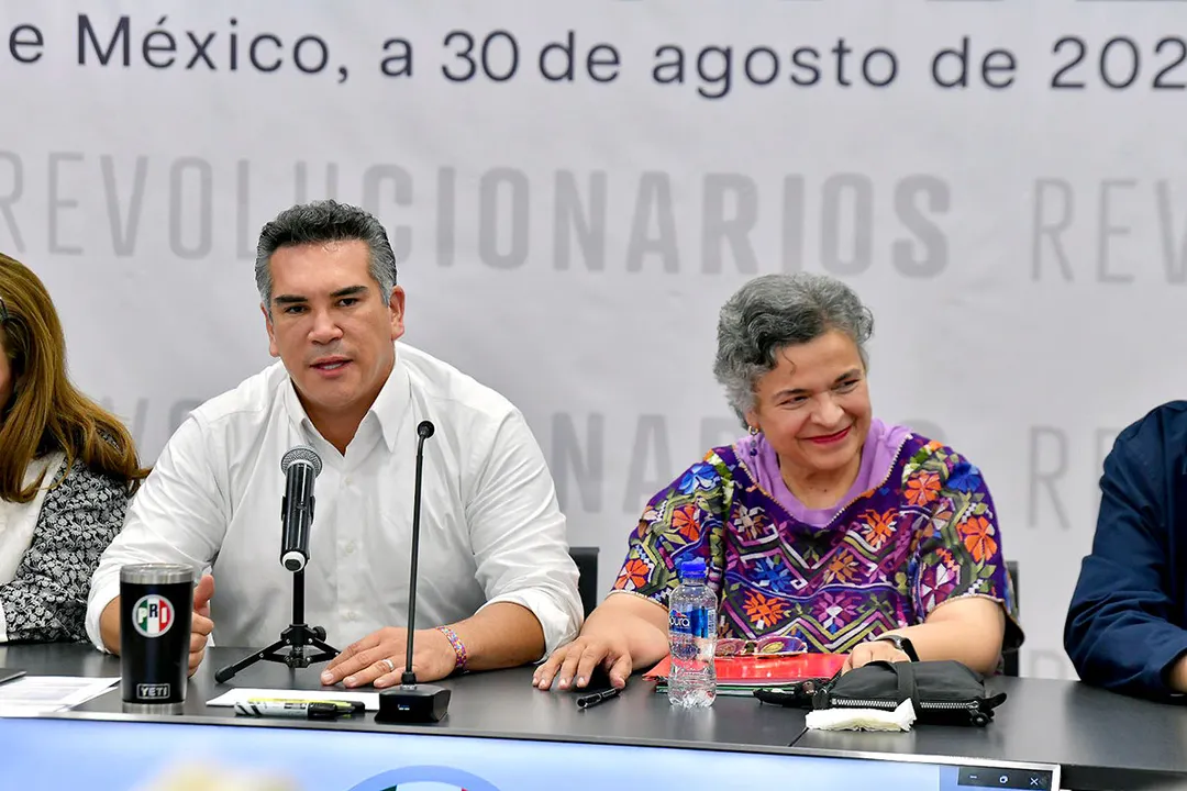 Alejandro Moreno Beatriz Paredes