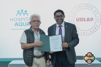 La UDLAP y el Hospital Aqua Puebla firmaron un convenio de colaboración