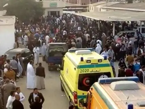 Sube a 305 cifra de muertos tras atentado en mezquita de Egipto
