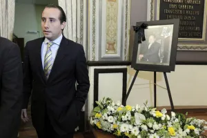 Auxiliares ven con buenos ojos iniciativa para regular sus funciones: Riestra
