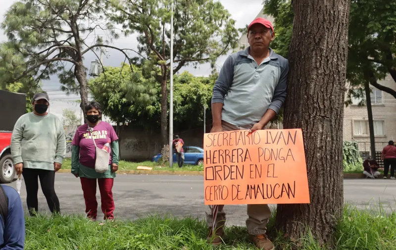 Cesan a administrador del Cerro de Amalucan por cobros indebidos a comerciantes