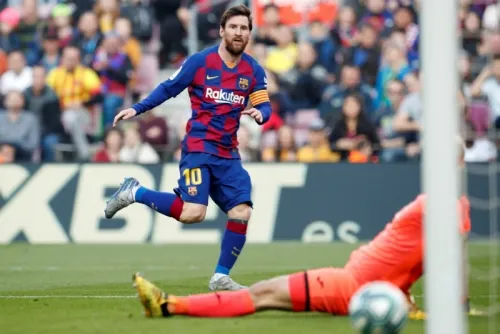 “Tenemos la obligación de renovar a Messi”, dice Bartomeu