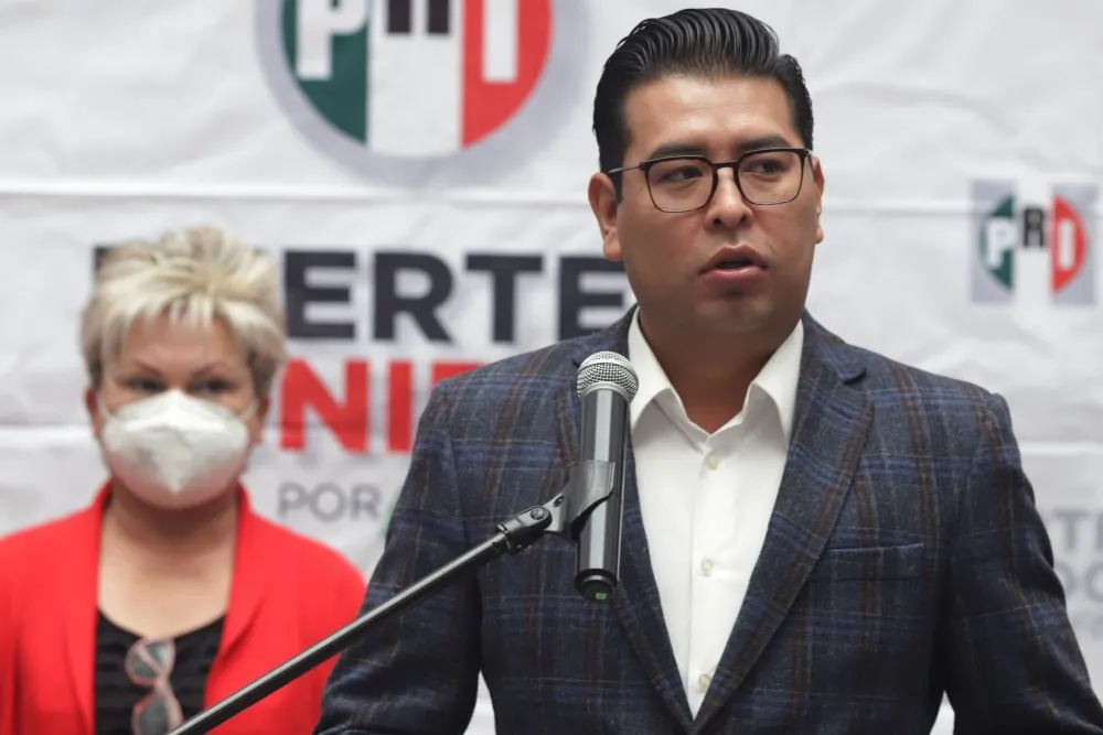 No descarta Néstor Camarillo tener una diputación plurinominal