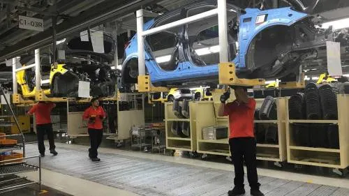 México exportó 15.4% más autos durante agosto; armó 0.4% más que en julio