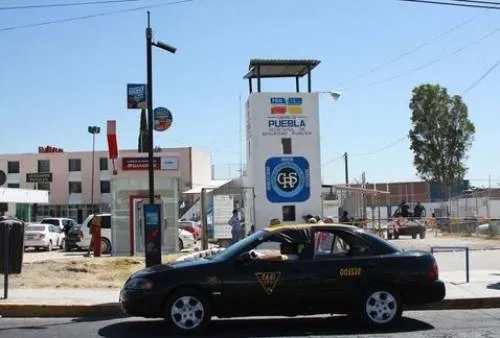 Intensificarán operativos en cárceles poblanas para evitar uso de objetos prohibidos
