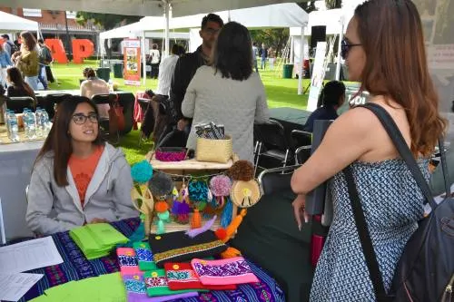 La Feria de Servicio Social y Voluntariado de la UDLAP congrega a 45 organizaciones
