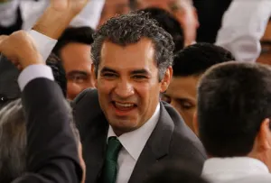Priistas impugnan llegada de Enrique Ochoa al CEN tricolor