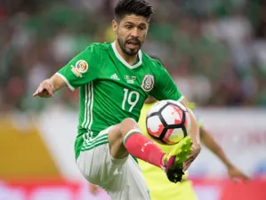 Oribe Peralta es el segundo refuerzo del Tri olímpico