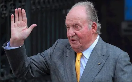 Rey Juan Carlos I se destierra de España