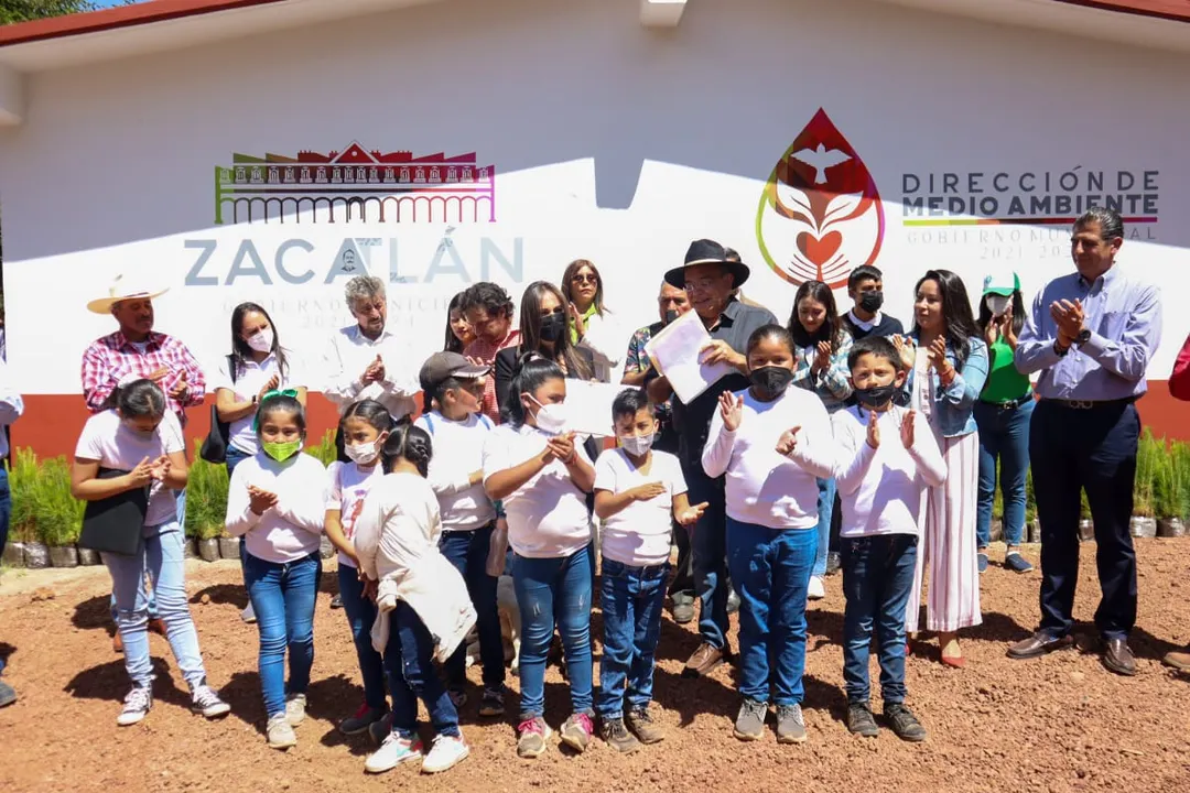 En Zacatlán trabajamos a favor del medio ambiente, reforestaremos un millón de árboles: Pepe Márquez