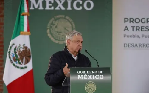 Enlista AMLO los beneficios que Puebla ha recibido de su gobierno