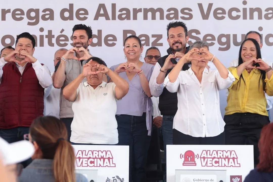 Laura Artemisa Garcia Alarmas Vecinales La Margarita