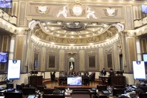 Llega paquete de cuatro iniciativas de RMV al Congreso?