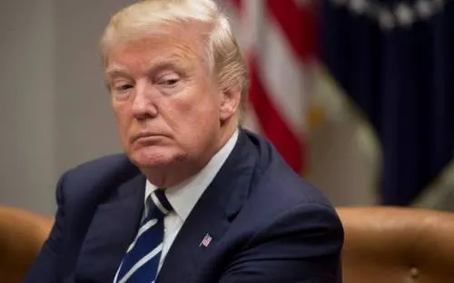 Trump llama “países de mierda” a El Salvador y Haití