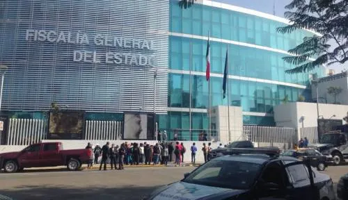 Sentencian a 65 años de prisión a dos sujetos dedicados al robo a transporte público