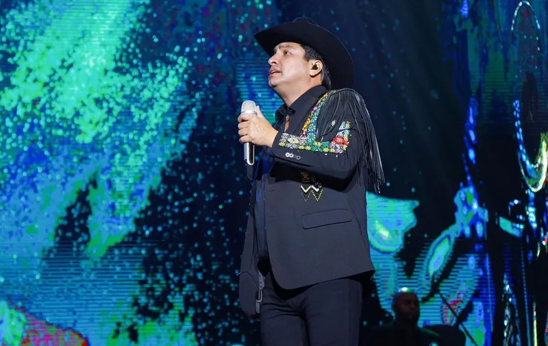 julion-alvarez-fig-24